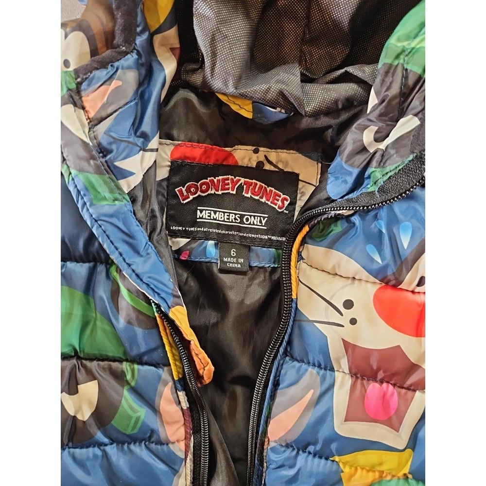 Looney Tunes Members Only All Over Print Puffer Jacket Collector Display